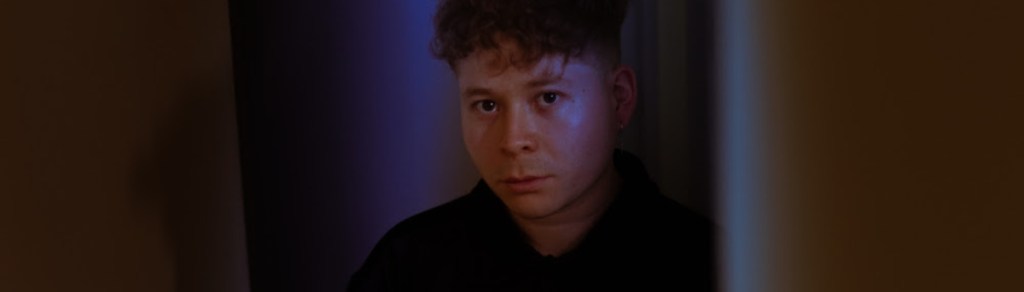 Cristóbal Gacitúa incursiona el bolero en su nuevo sencillo “El amor a la&nbsp;antigua”