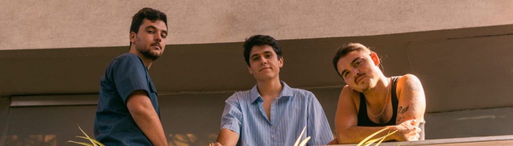 Oye, Elizabeth estrena «Perro&nbsp;Guatón»