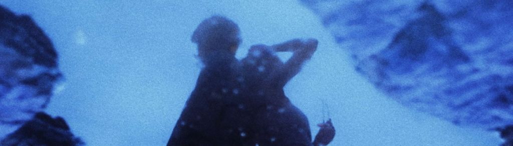 AMAICURA equilibra lo retro y lo contemporáneo en «Algo&nbsp;Especial»