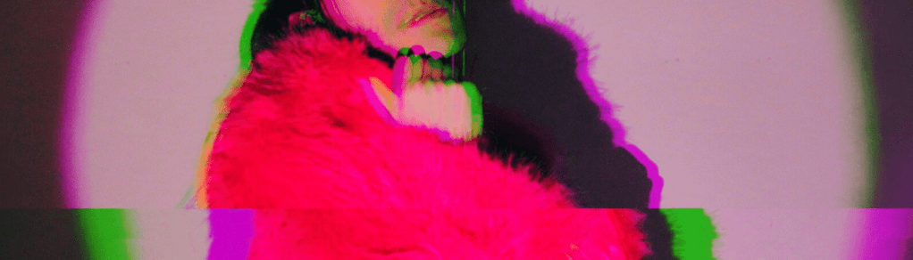 Imaginario sensual y juguetón:Alexideral estrena&nbsp;“Atrapado”