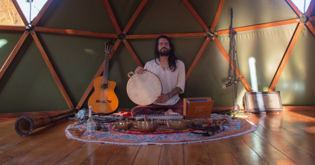 Mario Maywa presenta “Tú Eres Otro Yo”, una canción para reencontrarnos con lo&nbsp;esencial