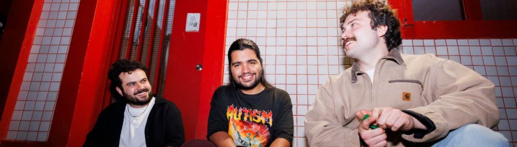 El jazz se enciende en clave eléctrica: Camilo Aliaga Trío llega a Santiago con&nbsp;«Reencuentro»