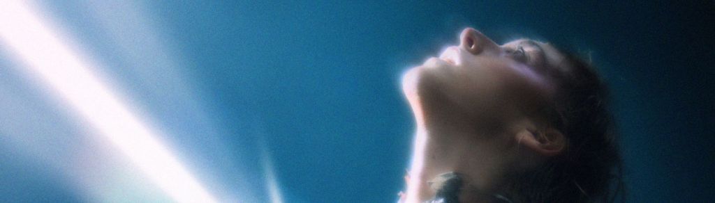 quediostesalve presenta «delaluz, hablar a la herida y redibujar el mapa del pop&nbsp;oscuro