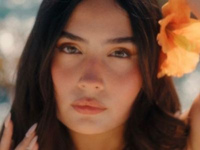 Lirah quiebra la interpretación y construye su propia estética en&nbsp;«AGUARDIENTE»