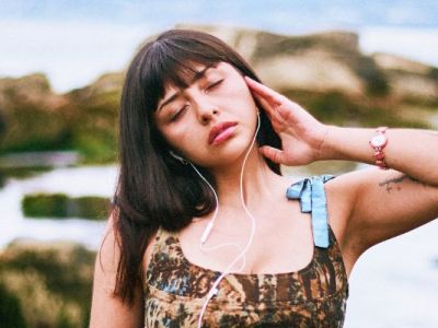 Resignificar el origen: VLNTNA B cierra un ciclo con el videoclip de&nbsp;«Chanel»